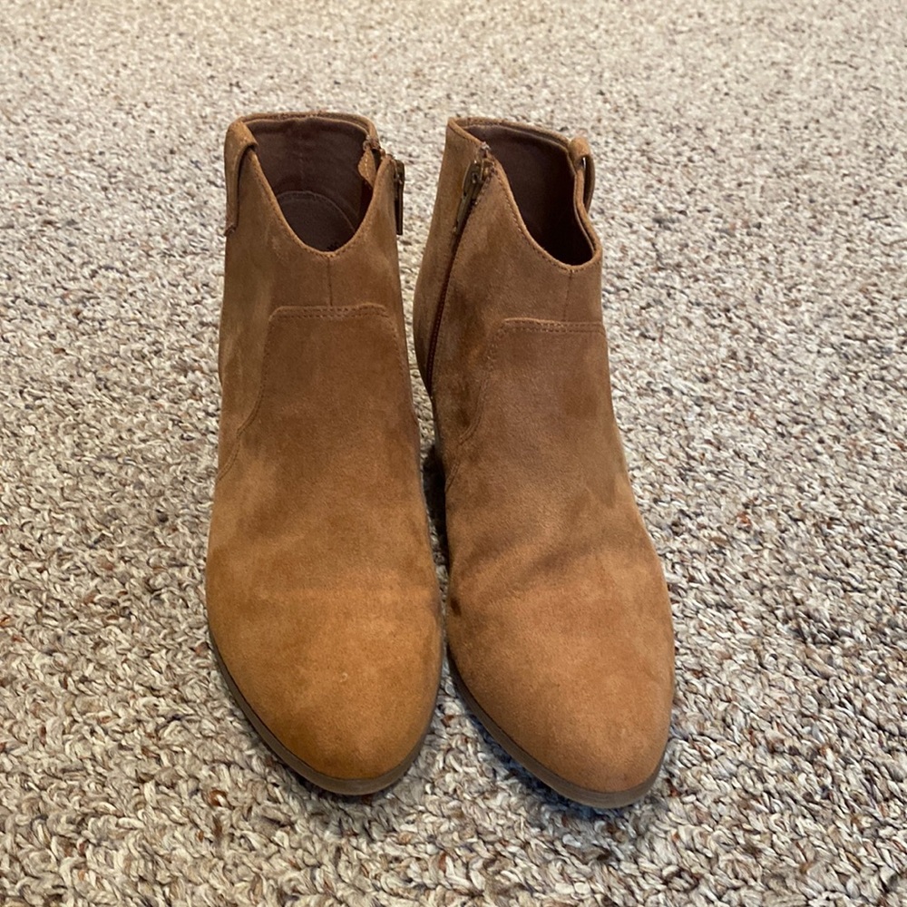 Old Navy Brown Suede Western Boots